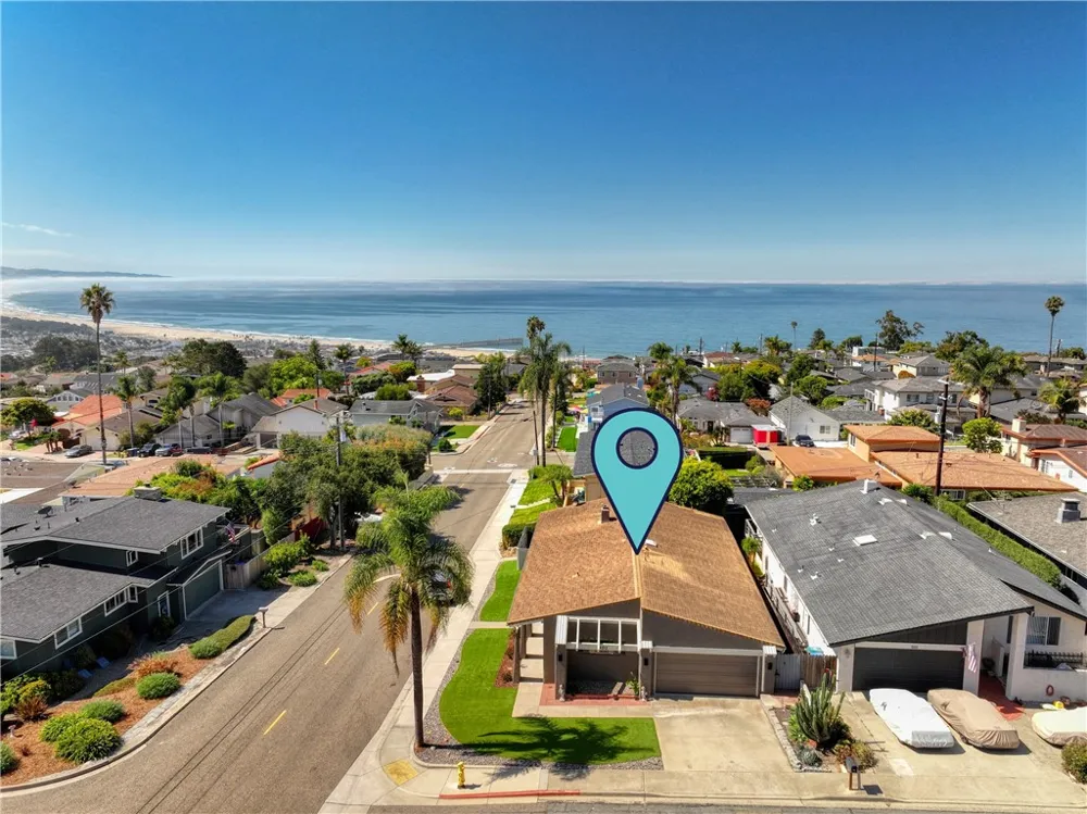 901 Visalia Street Pismo Beach, CA 93449