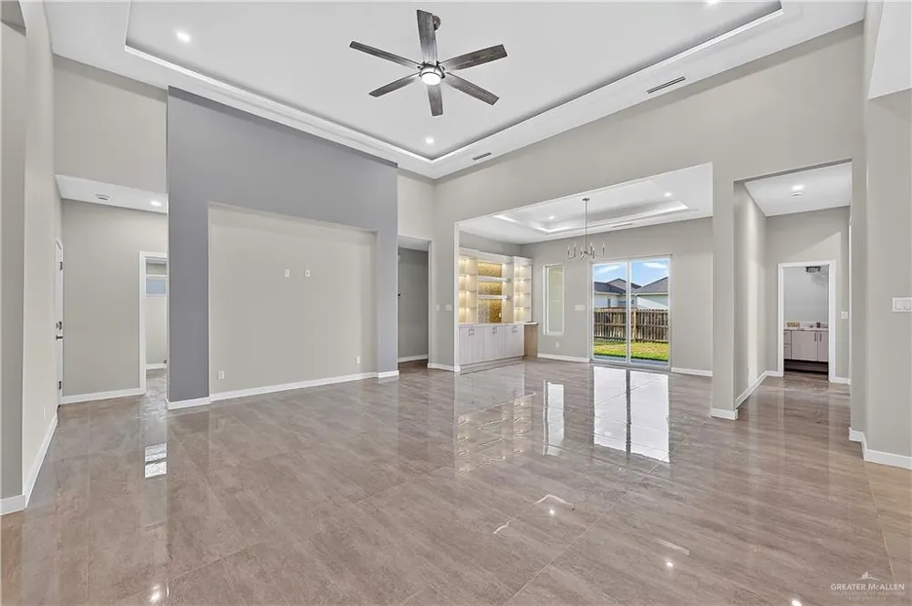 3201 E Rabbit Run Avenue Alton, TX 78573