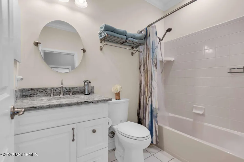 25 Grayhawk Lane Little Egg Harbor, NJ 08087