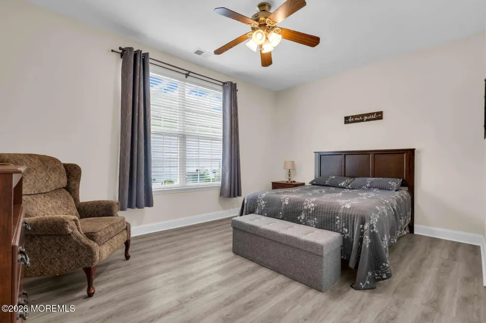 25 Grayhawk Lane Little Egg Harbor, NJ 08087