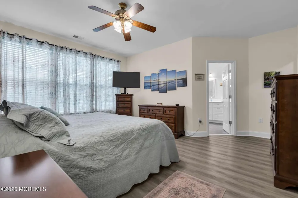25 Grayhawk Lane Little Egg Harbor, NJ 08087
