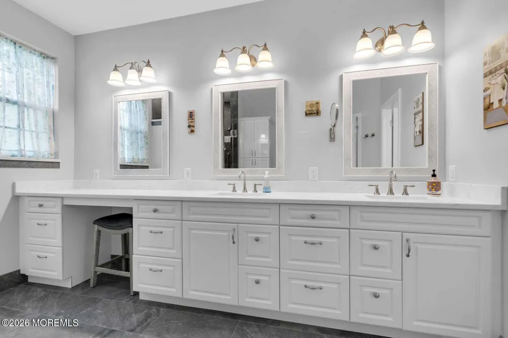 25 Grayhawk Lane Little Egg Harbor, NJ 08087