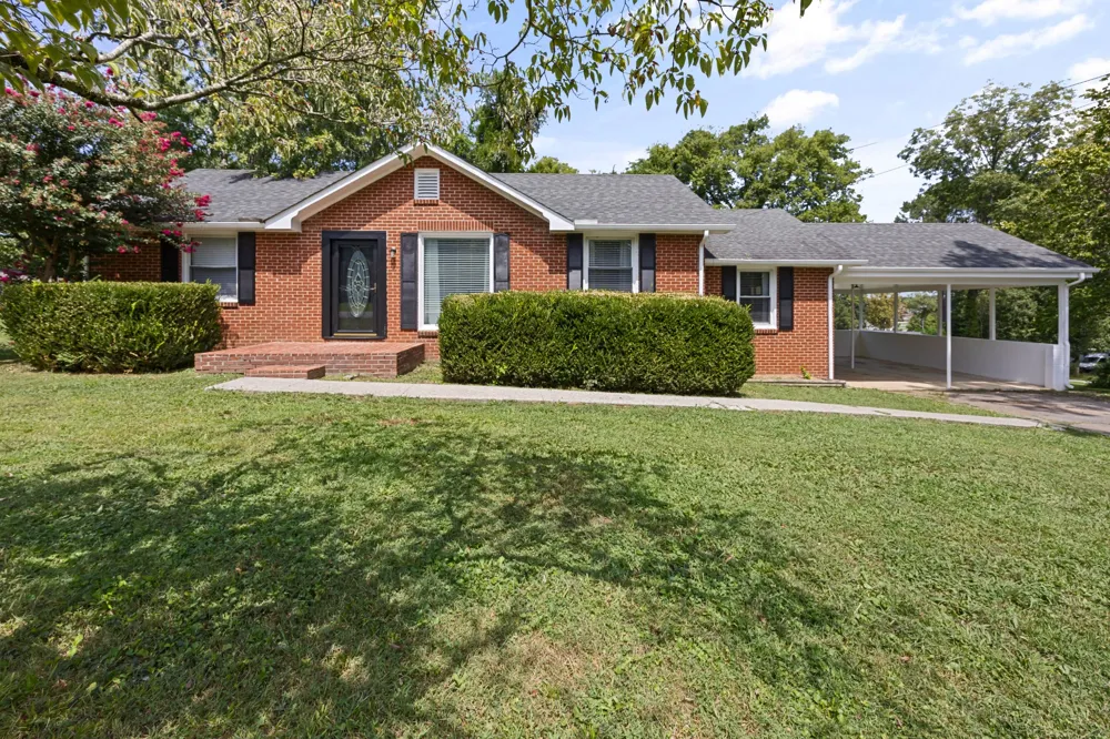 115 7th Ave NE Winchester, TN 37398