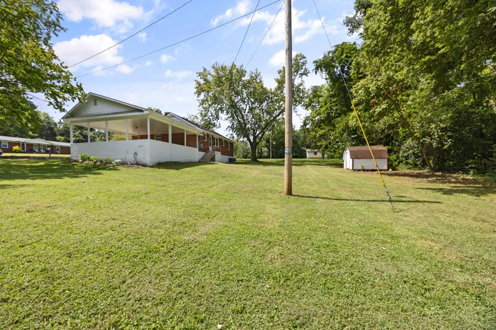 115 7th Ave NE Winchester, TN 37398