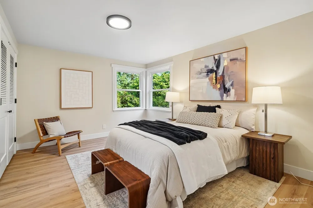 15825 SE 116TH STREET Renton, WA 98059