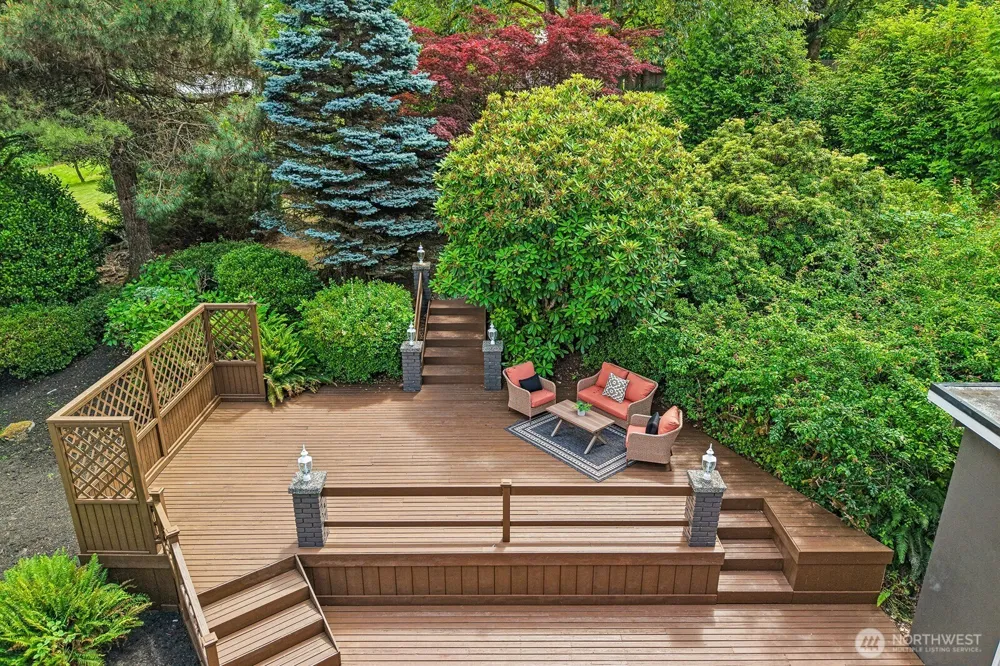 15825 SE 116TH STREET Renton, WA 98059