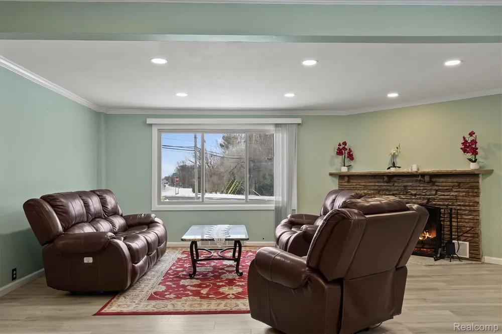 15500 Millar Road Clinton Charter Township, MI 48036