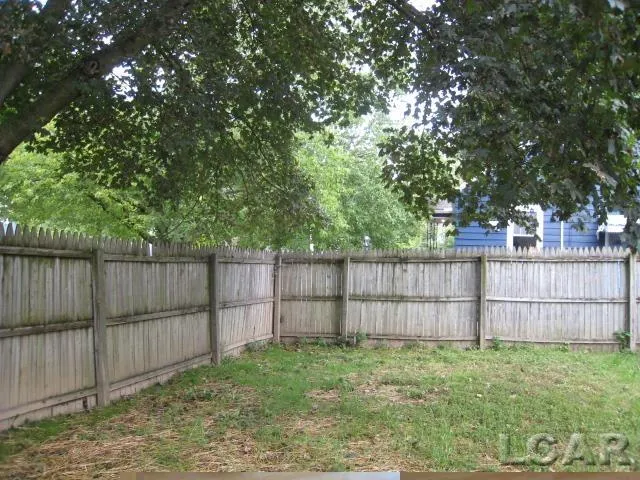 524 Ormsby Street Adrian City, MI 49221