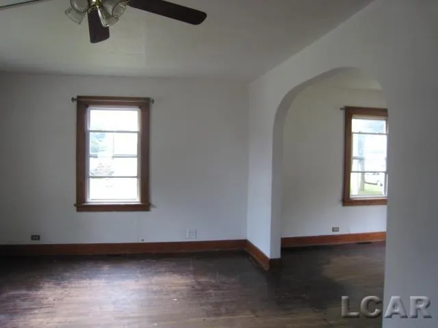 524 Ormsby Street Adrian City, MI 49221