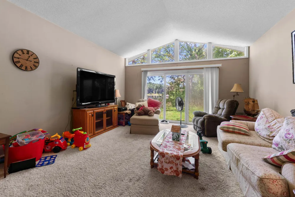 1560 S Hillsdale Road Hillsdale Township, MI 49242