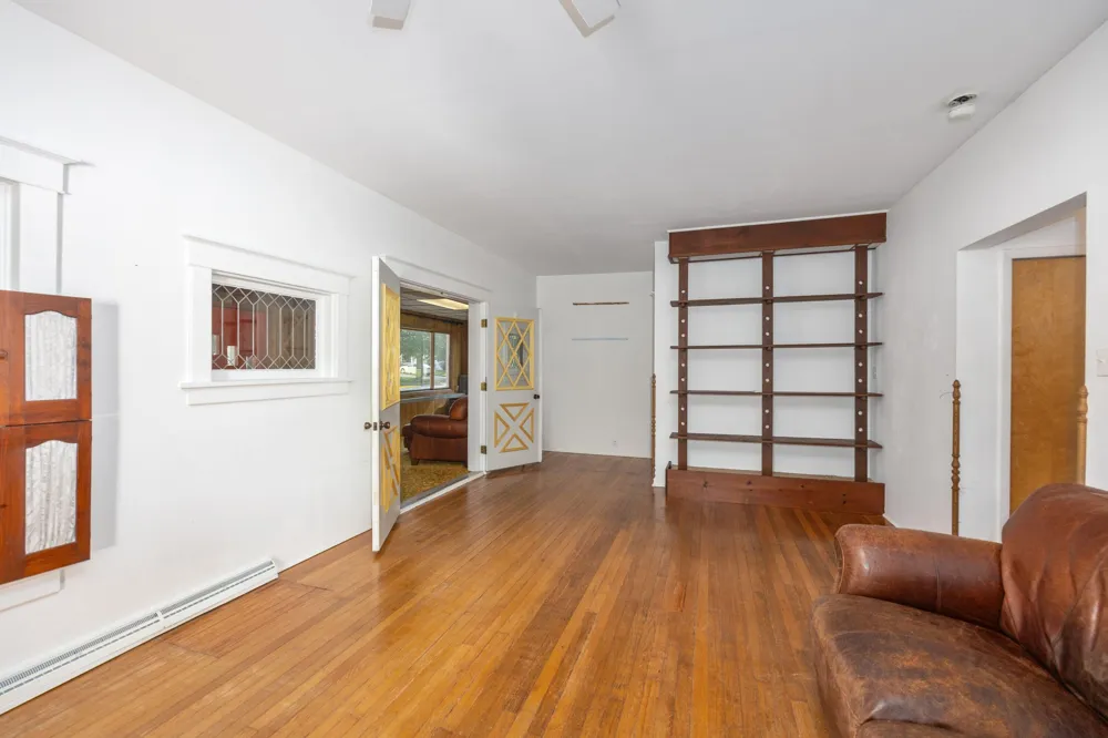 122 E Elm Street Carson City City, MI 48811