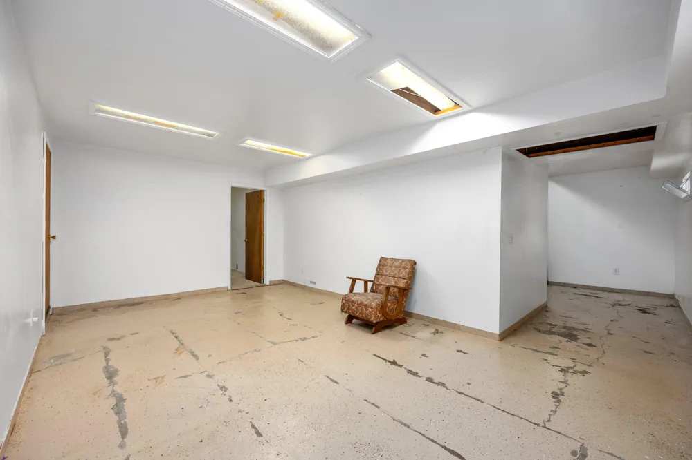122 E Elm Street Carson City City, MI 48811