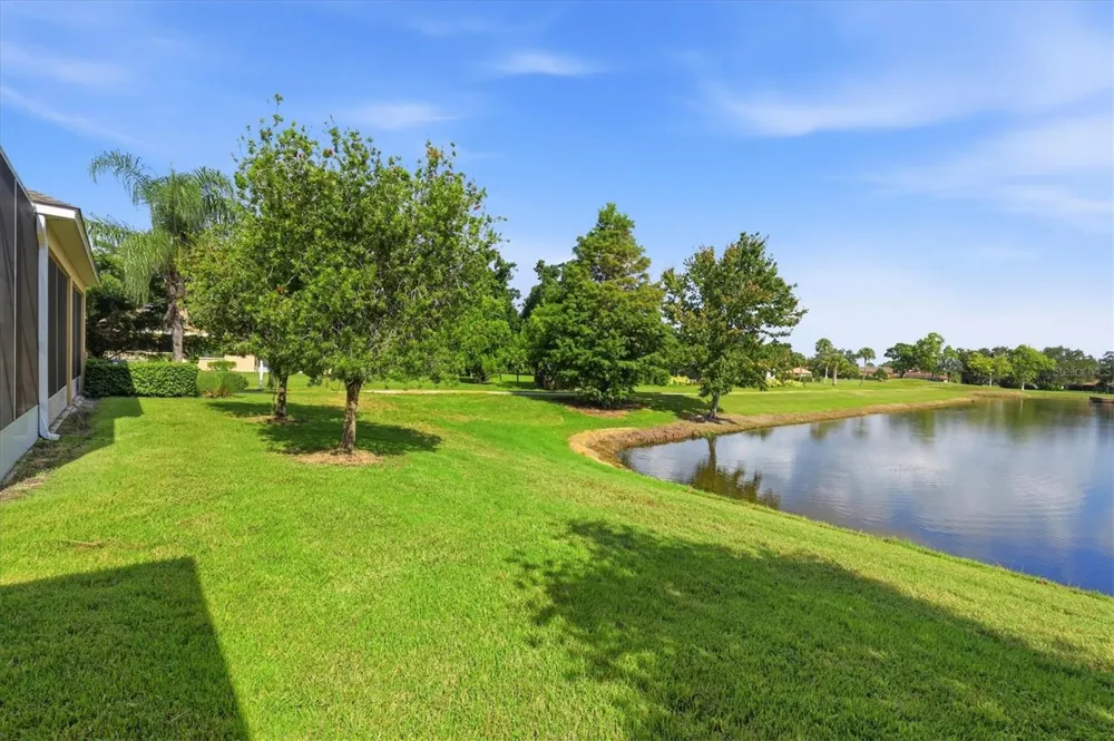 3664 COURSE DRIVE Sarasota, FL 34232