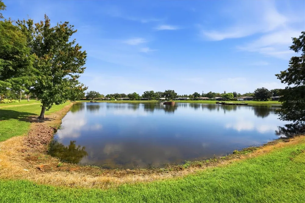 3664 COURSE DRIVE Sarasota, FL 34232