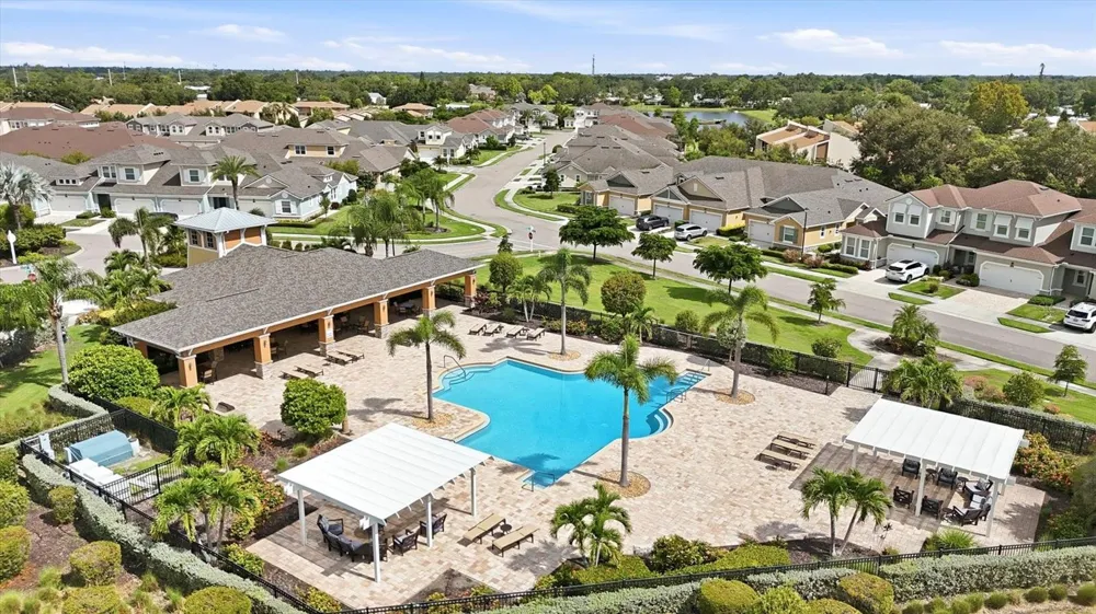 3664 COURSE DRIVE Sarasota, FL 34232