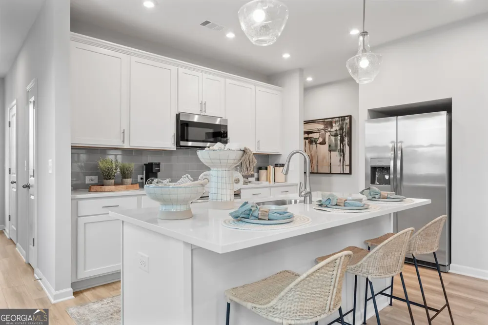 532 Crown Ridge Drive Cartersville, GA 30120