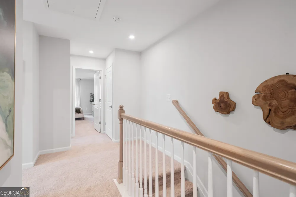 532 Crown Ridge Drive Cartersville, GA 30120