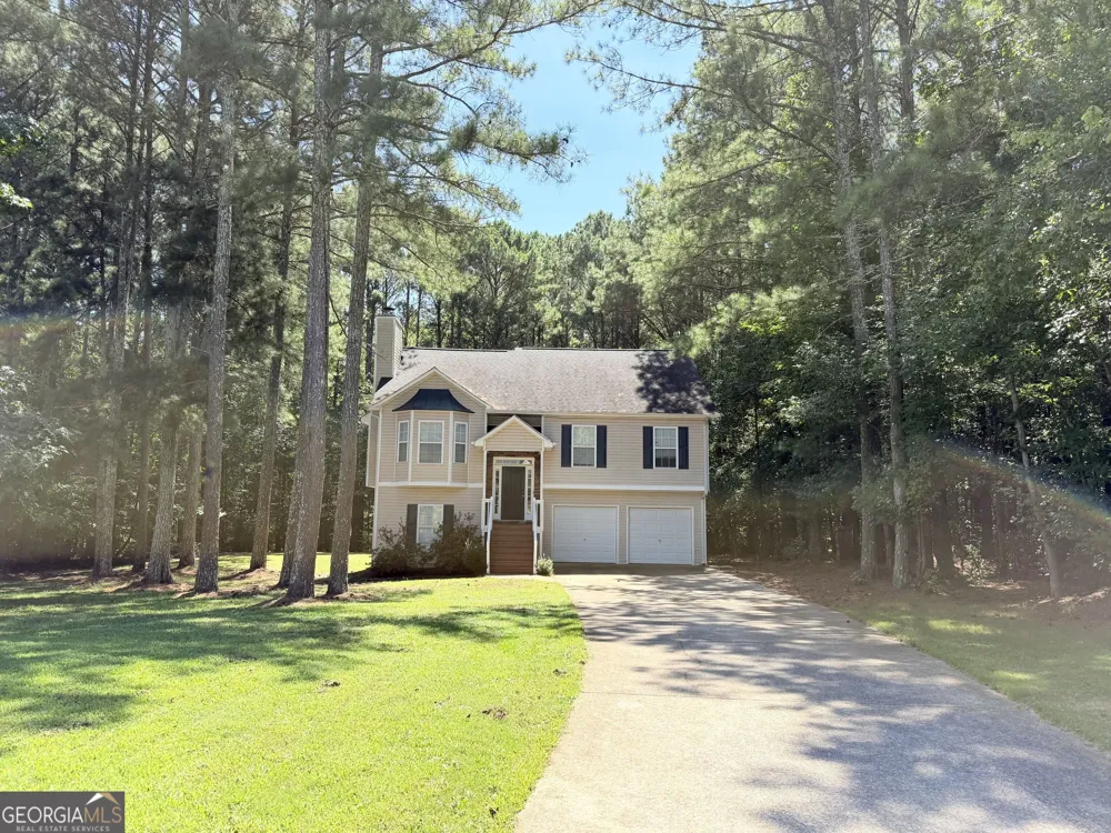 11 Woodvine CT White, GA 30184