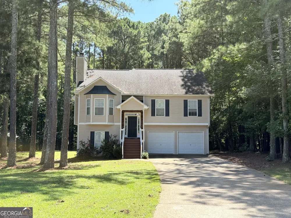 11 Woodvine CT White, GA 30184