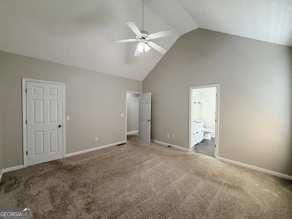 11 Woodvine CT White, GA 30184