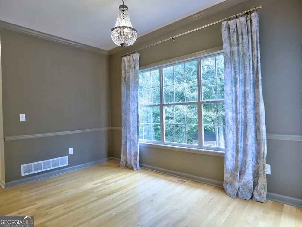 2818 Penncross DR SW Marietta, GA 30064