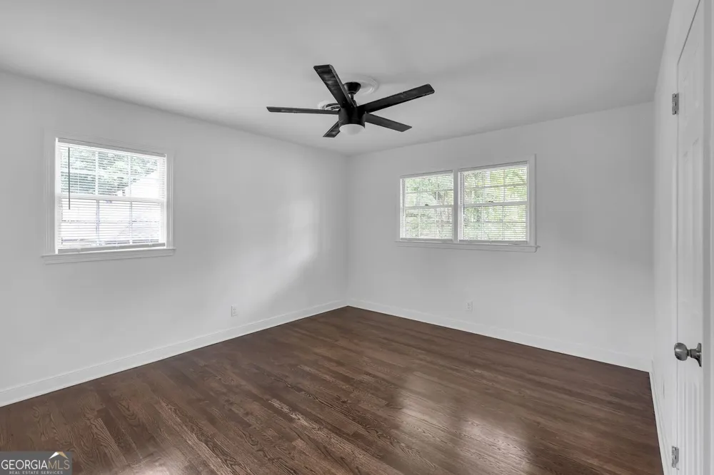 2541 Poplar ST Snellville, GA 30078