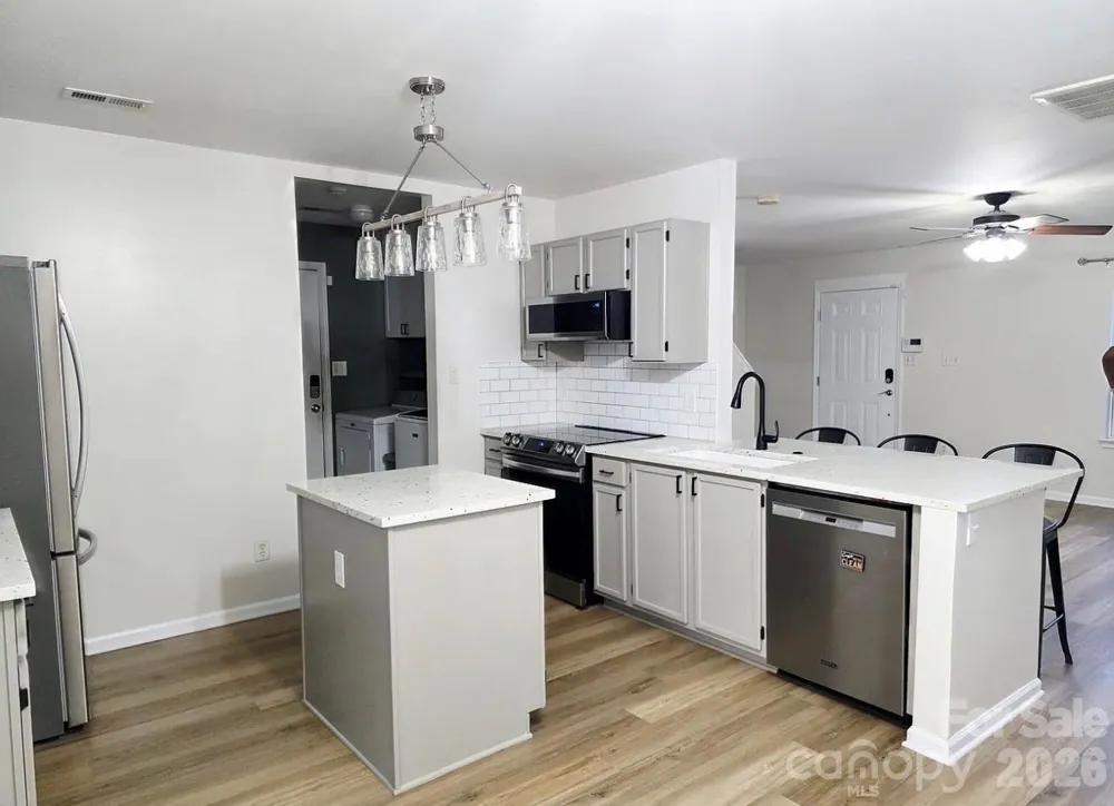 1719 Oleander Hill Court Charlotte, NC 28214
