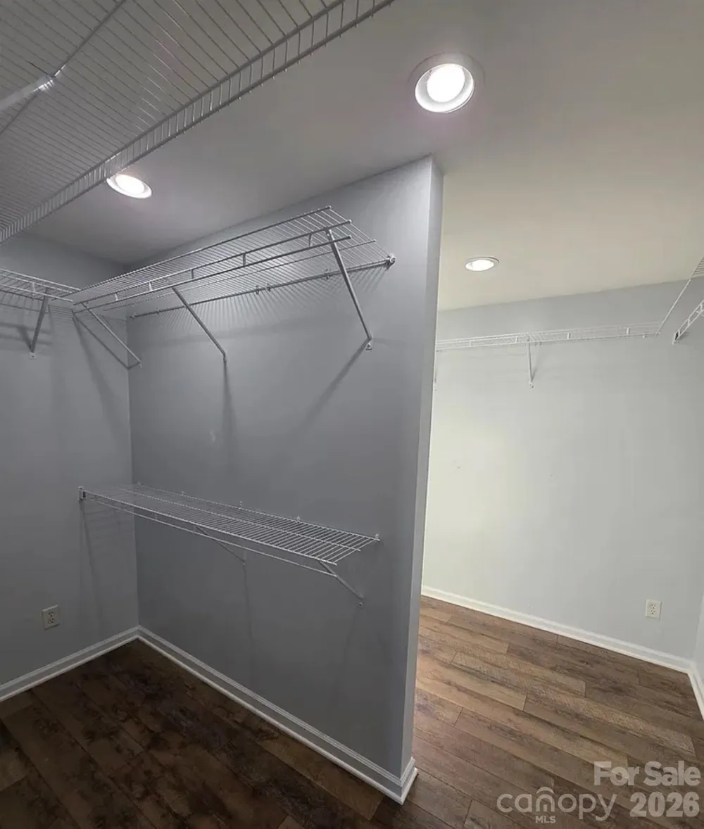 1719 Oleander Hill Court Charlotte, NC 28214