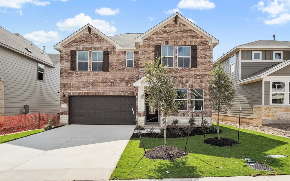 127 Arlington Park Loop Hutto, TX 78634