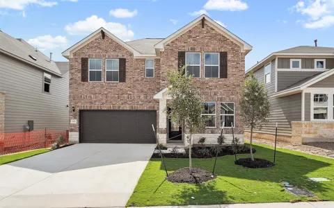 127 Arlington Park Loop