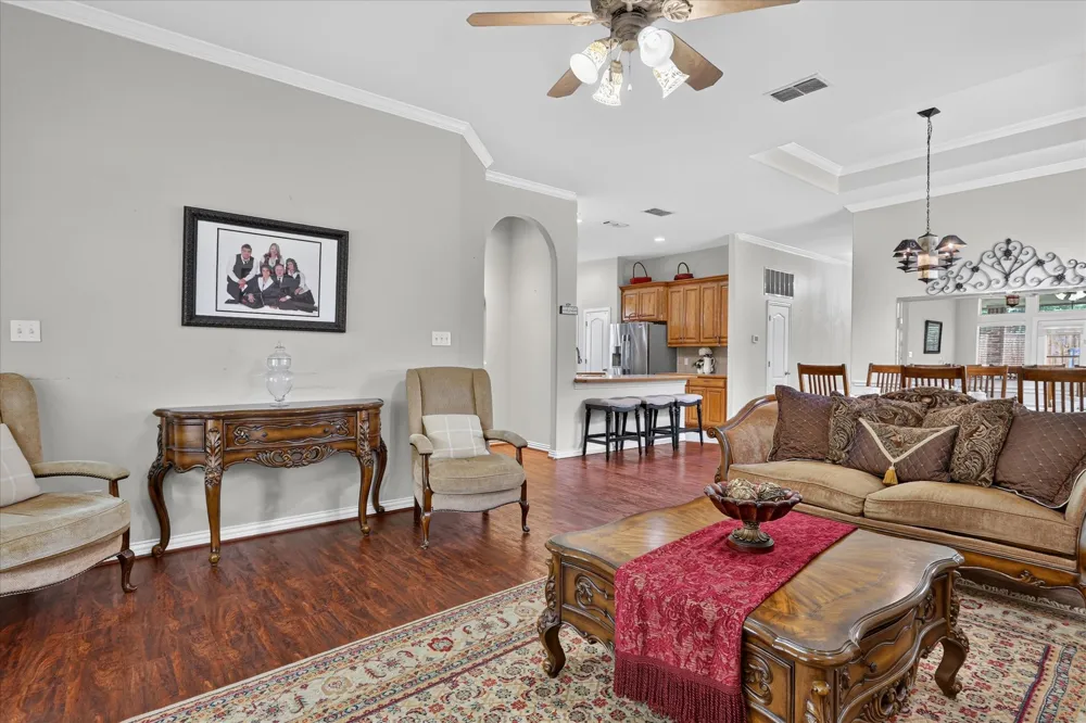 8955 River Falls Drive Fort Worth, TX 76118