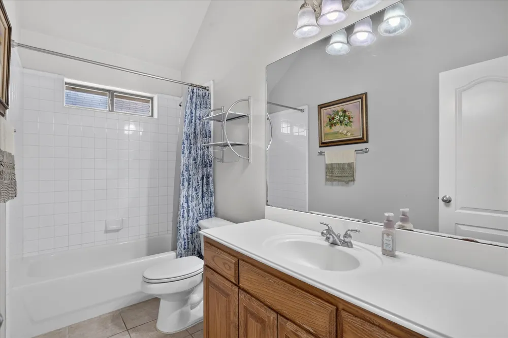 8955 River Falls Drive Fort Worth, TX 76118