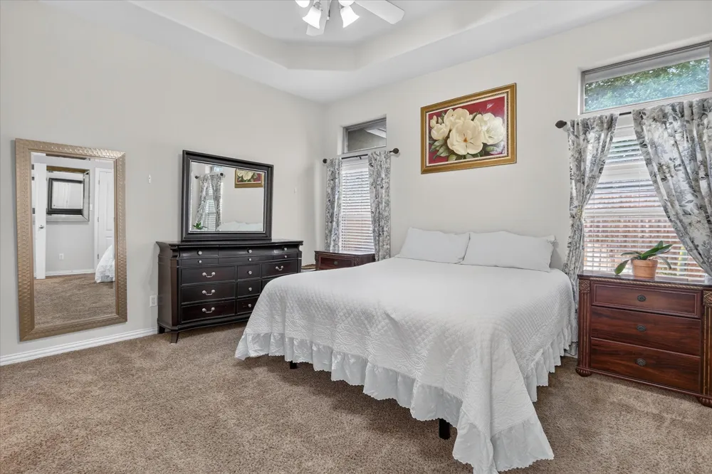 8955 River Falls Drive Fort Worth, TX 76118