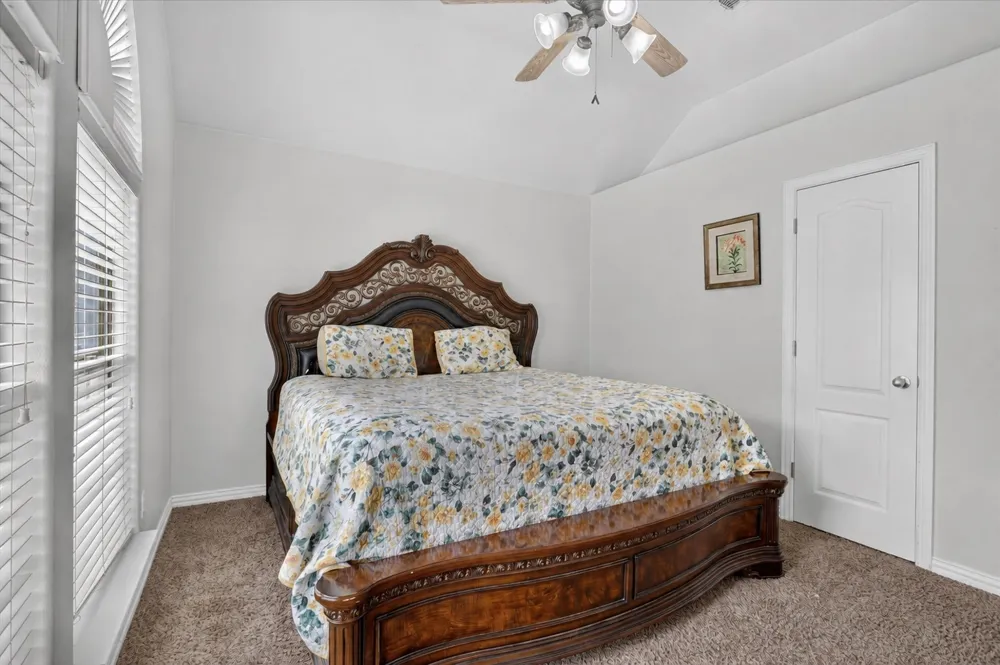 8955 River Falls Drive Fort Worth, TX 76118
