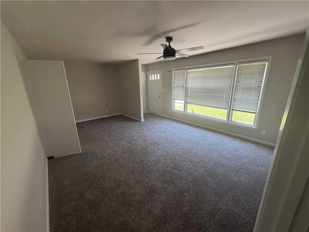 996 School Lane Lake City, GA 30260