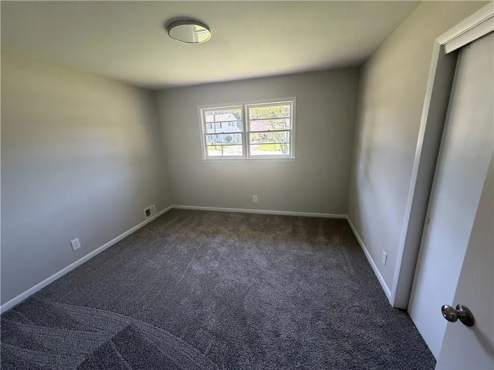 996 School Lane Lake City, GA 30260