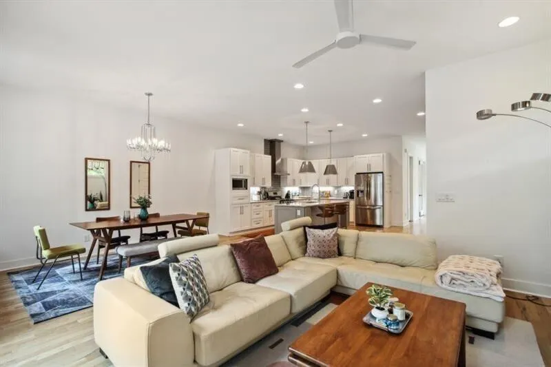129 Holiday Avenue #B Atlanta, GA 30307