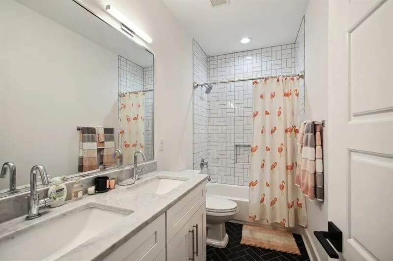 129 Holiday Avenue #B Atlanta, GA 30307
