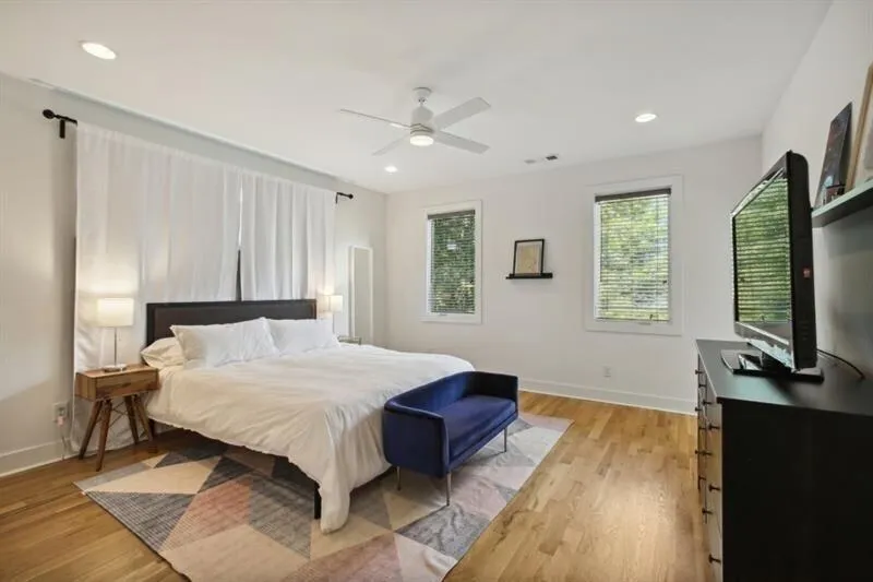 129 Holiday Avenue #B Atlanta, GA 30307