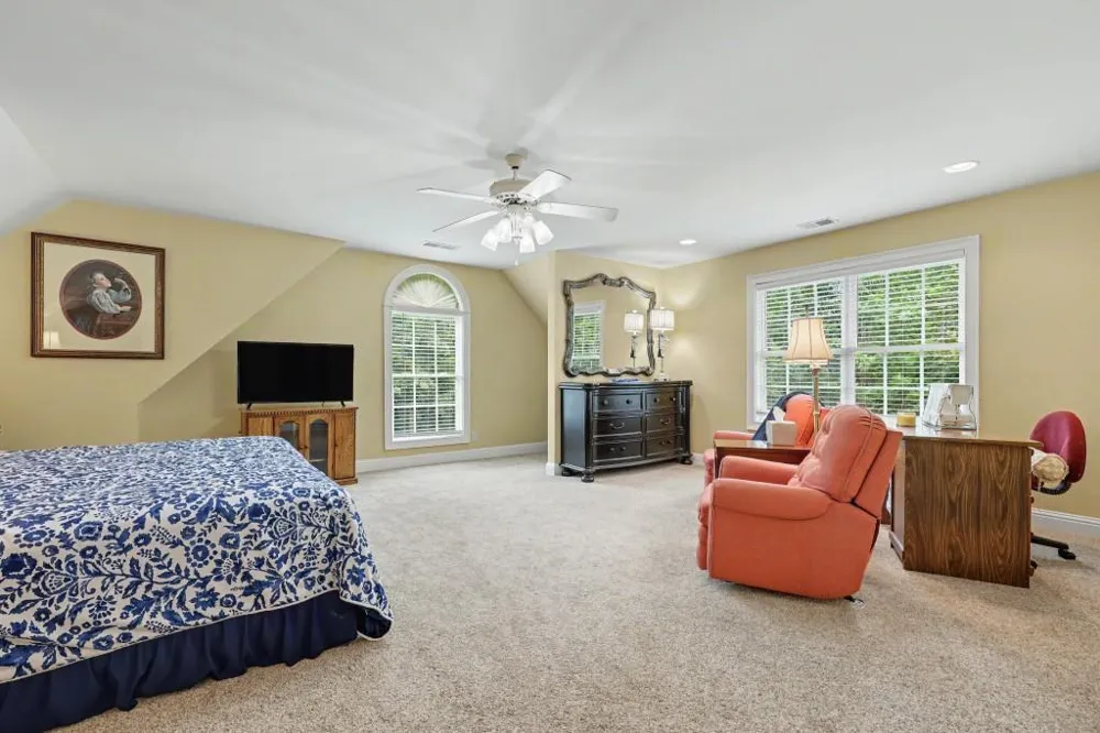 272 Glen Lake Drive Hoschton, GA 30548