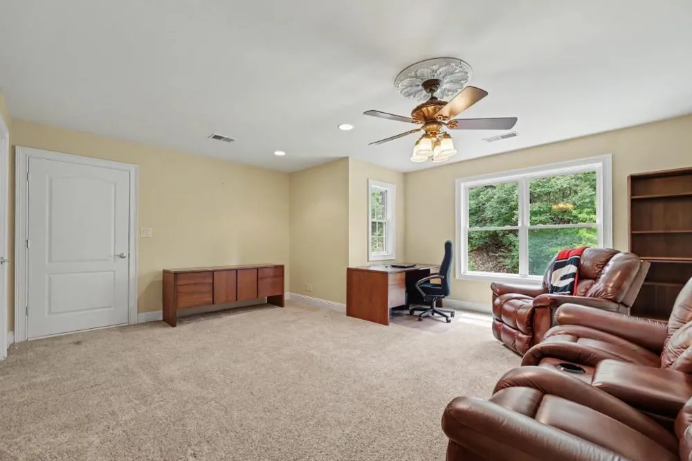 272 Glen Lake Drive Hoschton, GA 30548