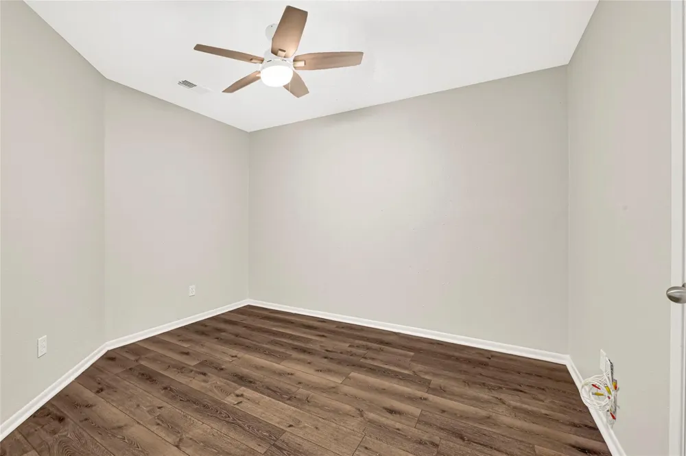 522 Country Lane League City, TX 77573