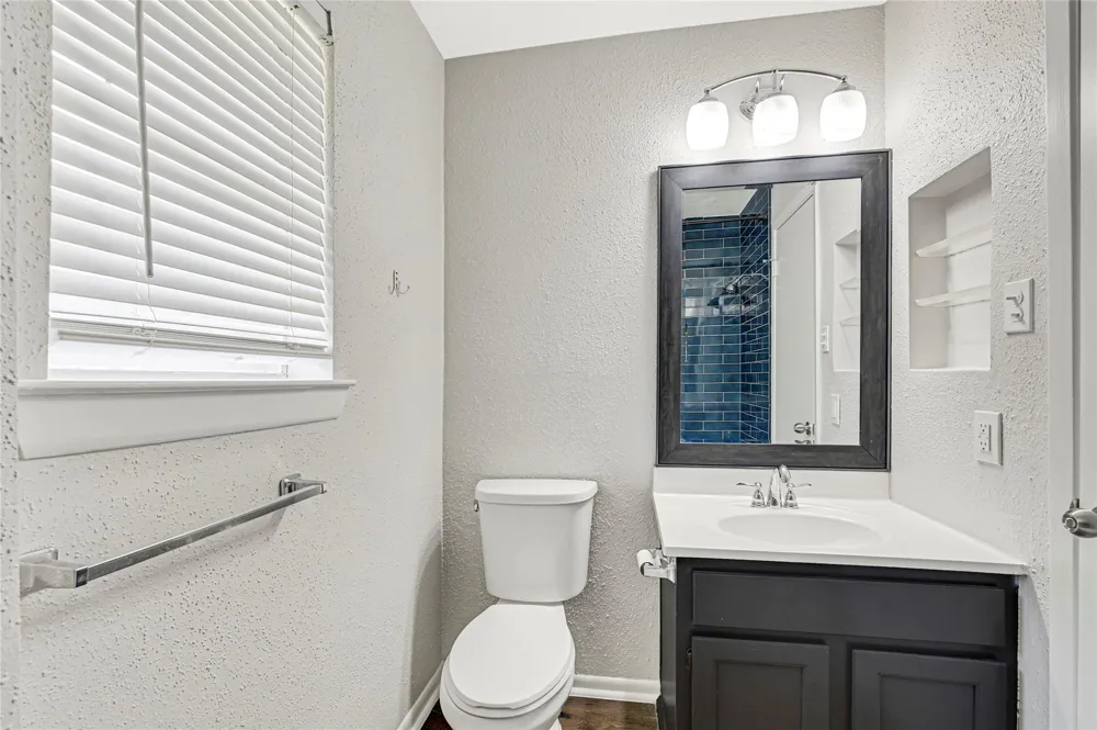 522 Country Lane League City, TX 77573