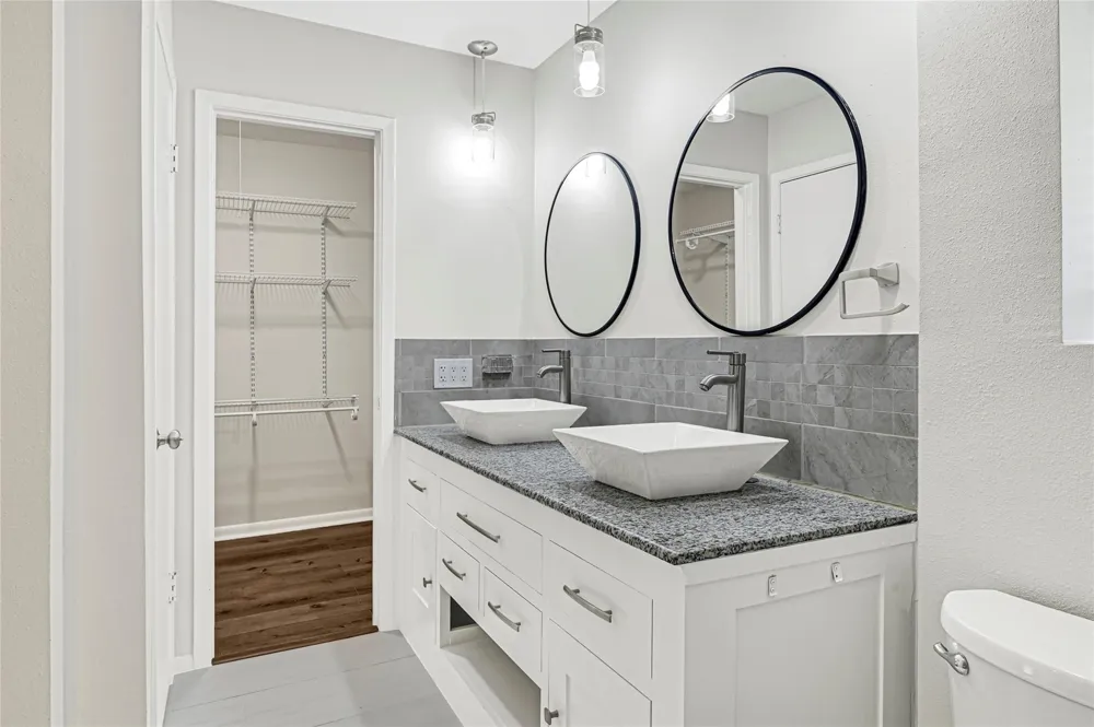 522 Country Lane League City, TX 77573