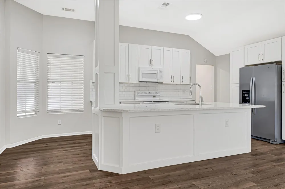 522 Country Lane League City, TX 77573