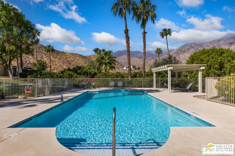 3600 E Bogert Trail #B Palm Springs, CA 92264