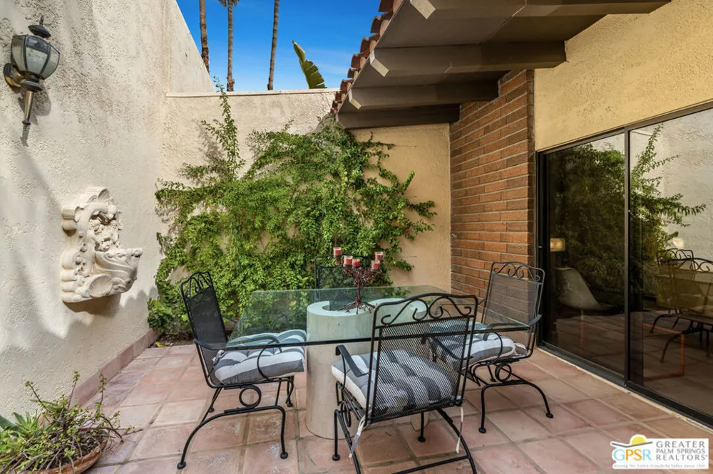 3600 E Bogert Trail #B Palm Springs, CA 92264