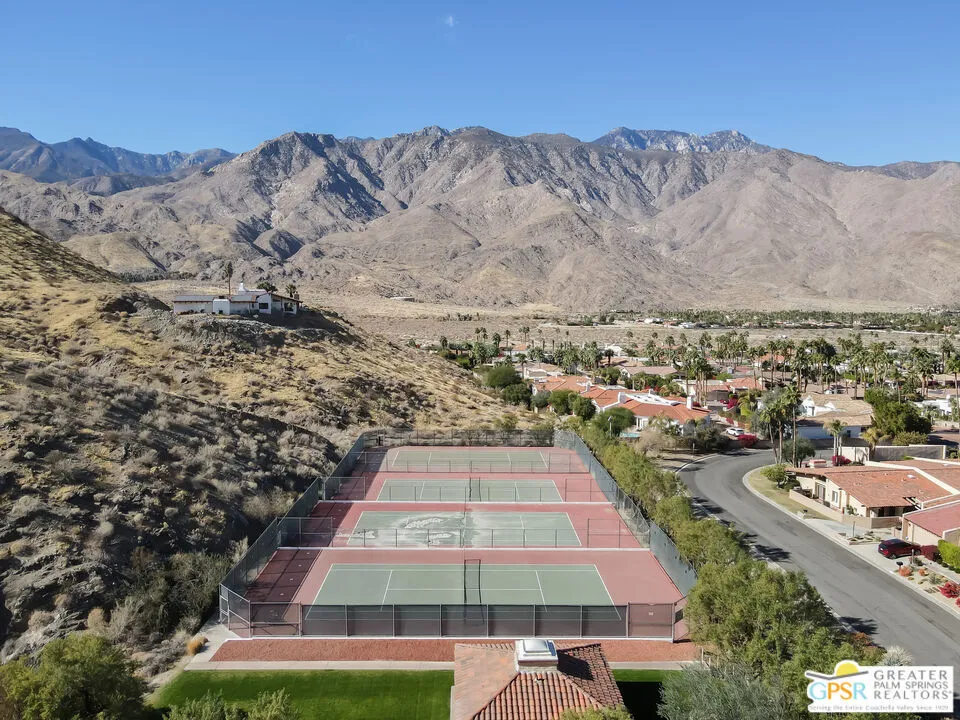3600 E Bogert Trail #B Palm Springs, CA 92264