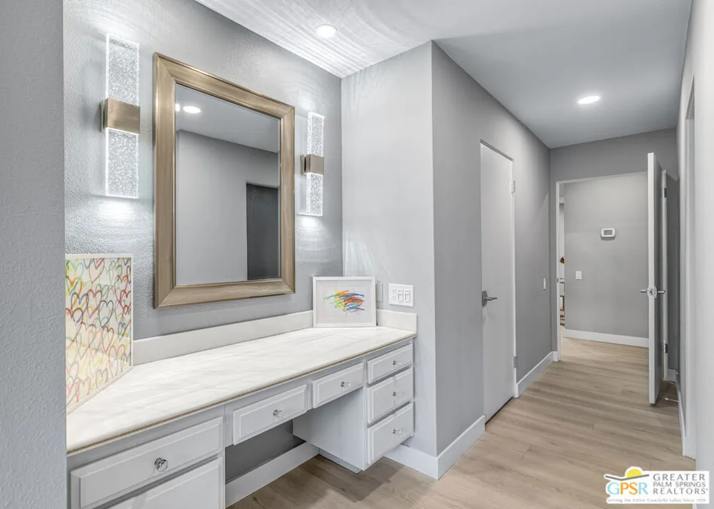 3600 E Bogert Trail #B Palm Springs, CA 92264