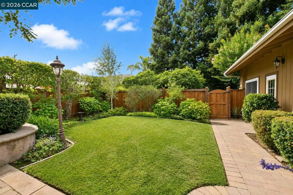 5179 Alhambra Valley Rd Martinez, CA 94553